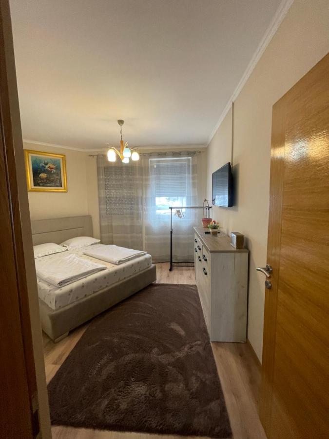 Apartmani Brod Zenica Ngoại thất bức ảnh